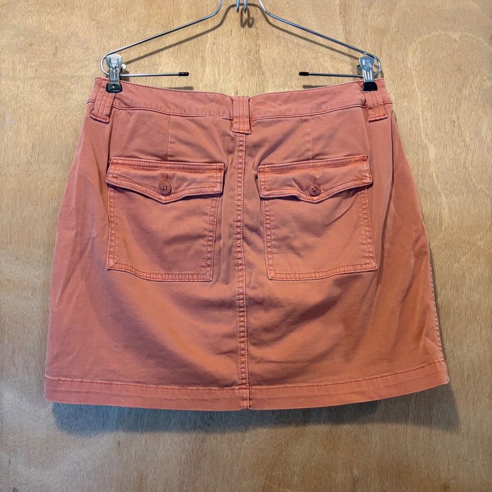 Women's Cargo Pocket Skort in Burnt Orange - Picture 7 of 16